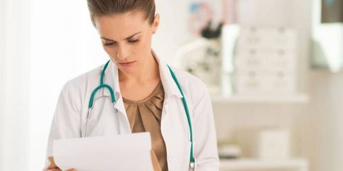 doctors examine tests to diagnose papillomavirus